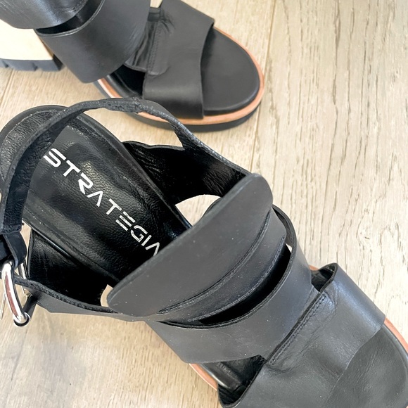 STRATEGIA block heel sandals - Picture 3 of 7